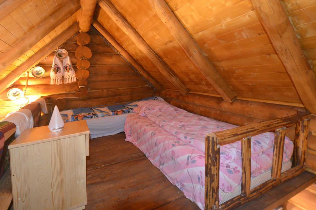 Vadul Lupilor Hotel Moisei Eksteriør billede